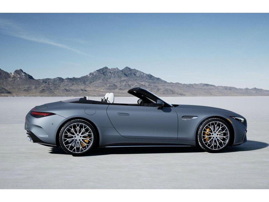 new 2025 Mercedes-Benz AMG SL 63 car, priced at $224,805