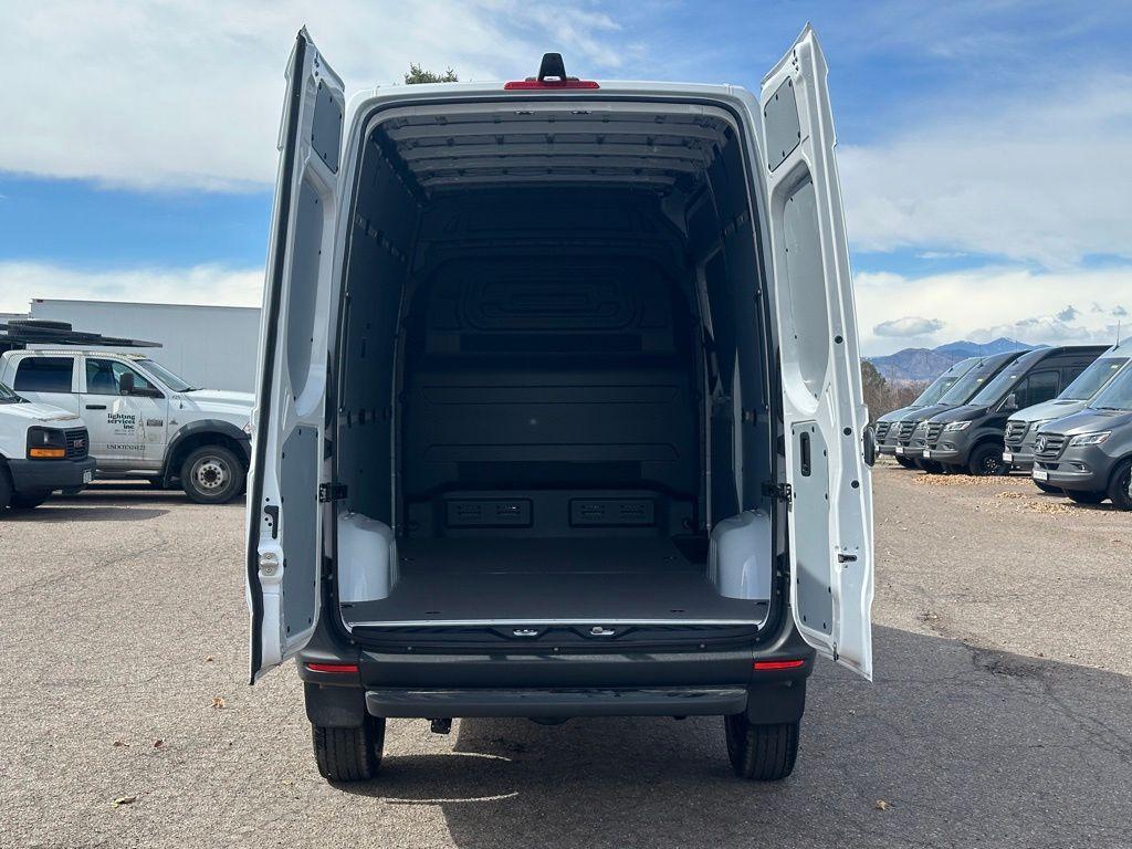 new 2025 Mercedes-Benz Sprinter 2500 car, priced at $70,787