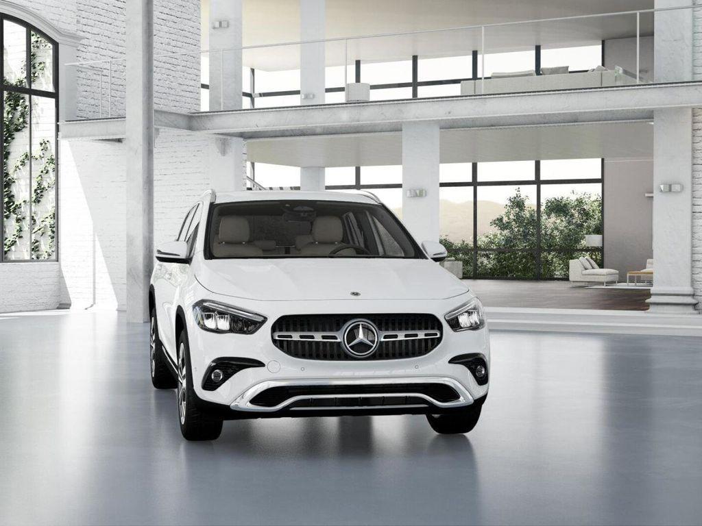 new 2025 Mercedes-Benz GLA 250 car, priced at $47,595