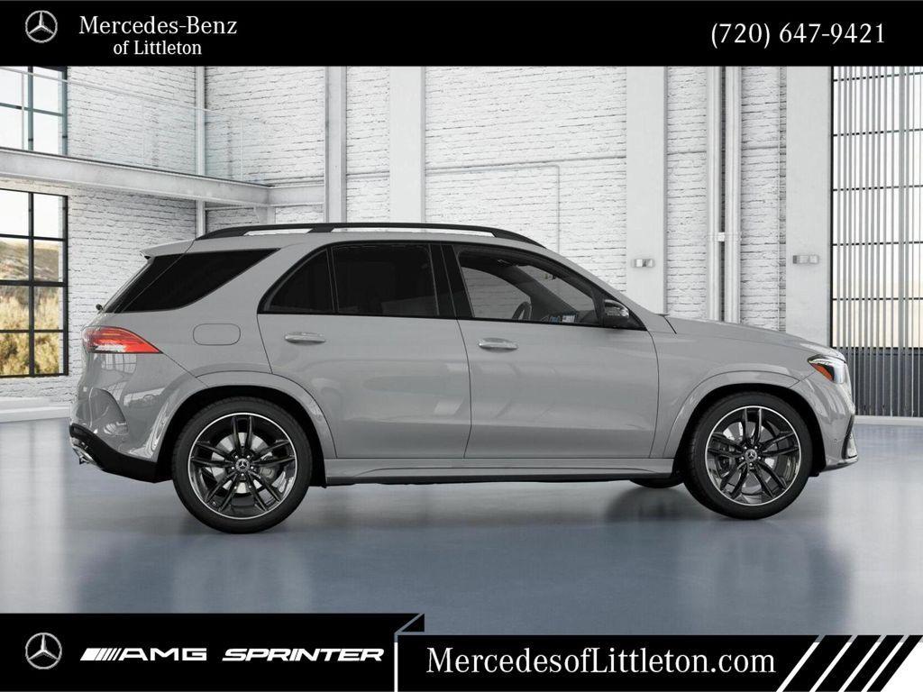 new 2025 Mercedes-Benz GLE 580 car, priced at $104,020