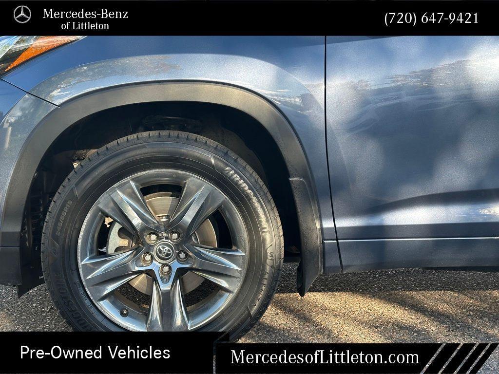 used 2018 Toyota Highlander car, priced at $23,631
