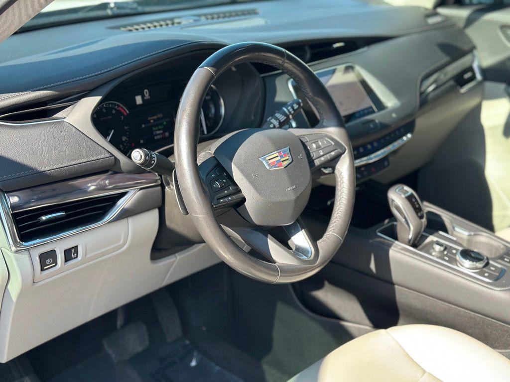 used 2019 Cadillac XT4 car, priced at $18,816