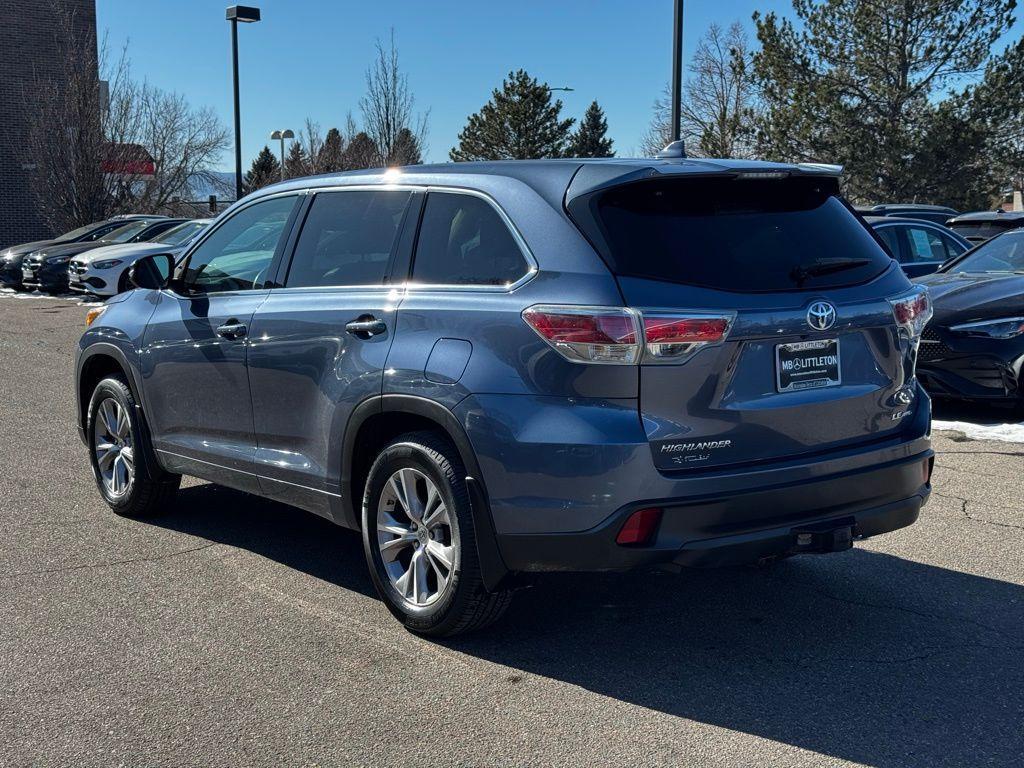 used 2015 Toyota Highlander car, priced at $17,903