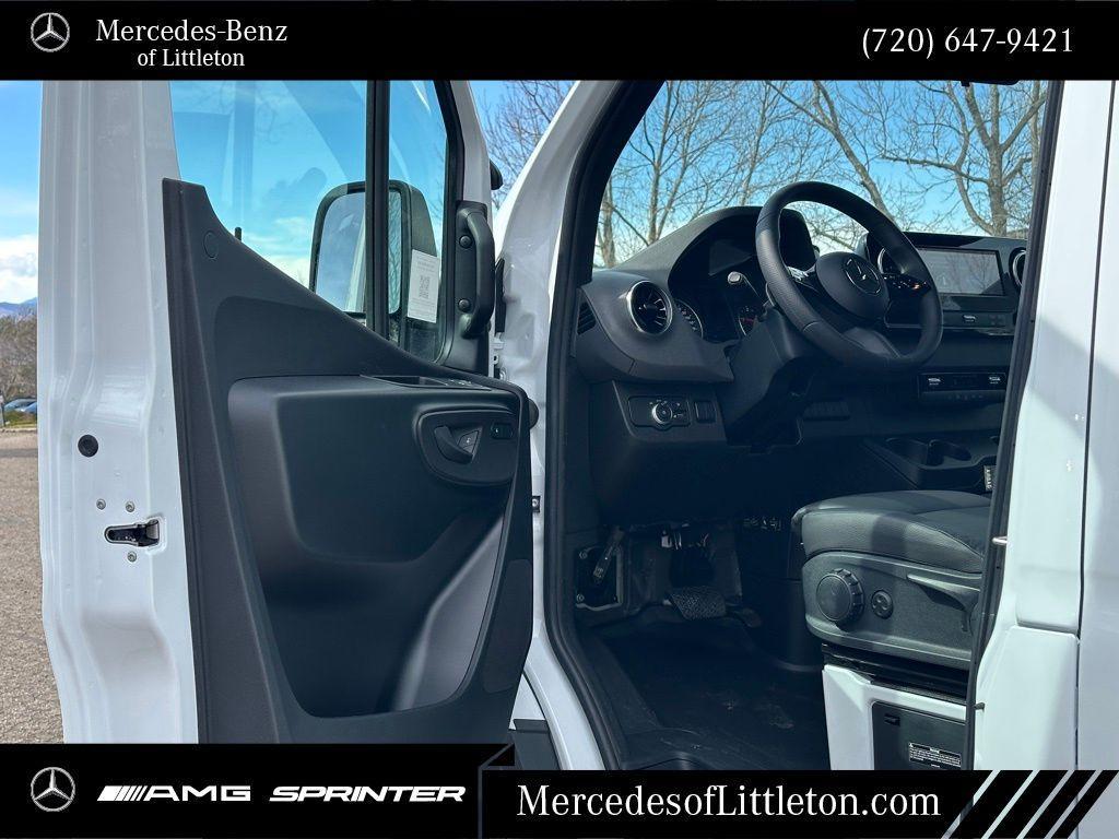 new 2025 Mercedes-Benz Sprinter 2500 car, priced at $75,085