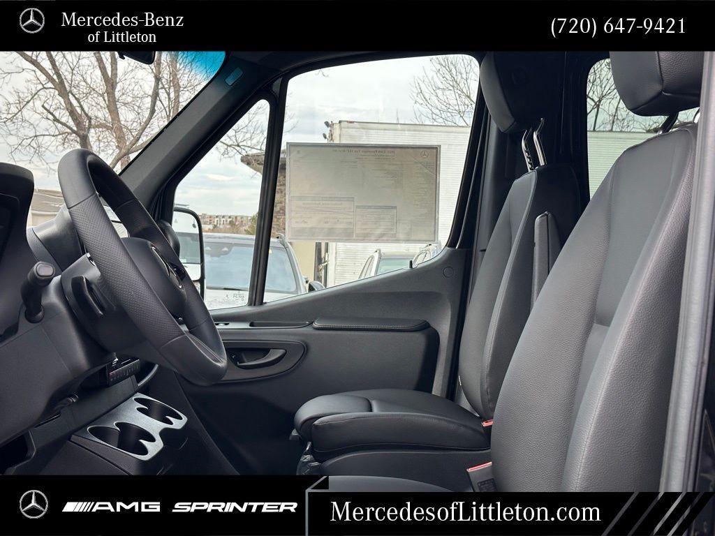 new 2025 Mercedes-Benz Sprinter 2500 car, priced at $73,086