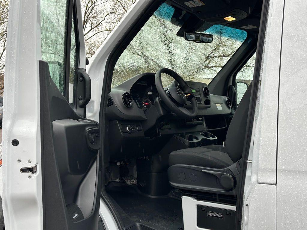 new 2025 Mercedes-Benz Sprinter 2500 car, priced at $70,787