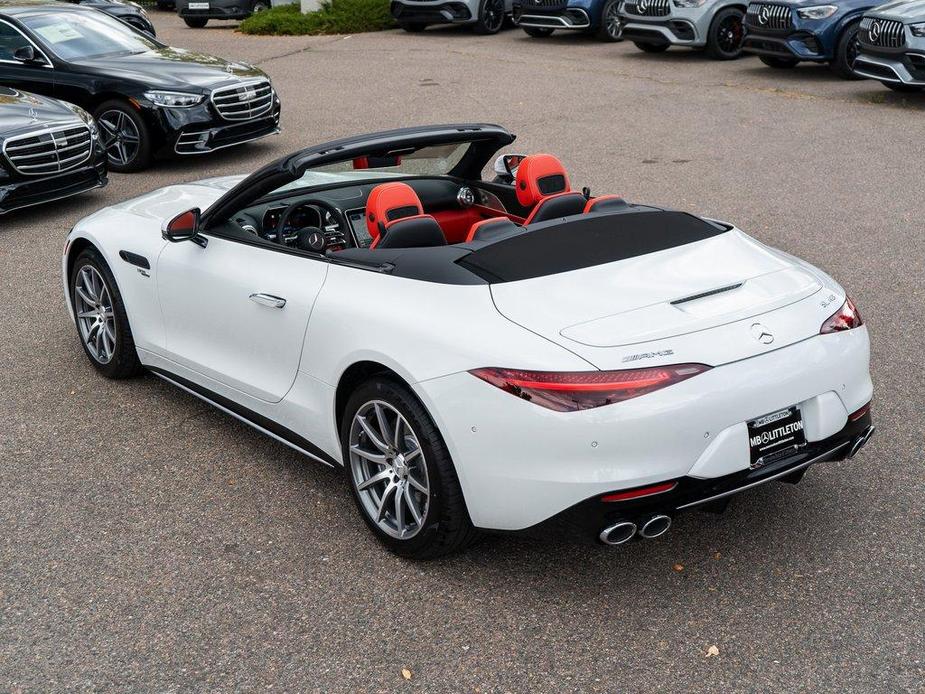 new 2023 Mercedes-Benz AMG SL 43 car, priced at $110,362