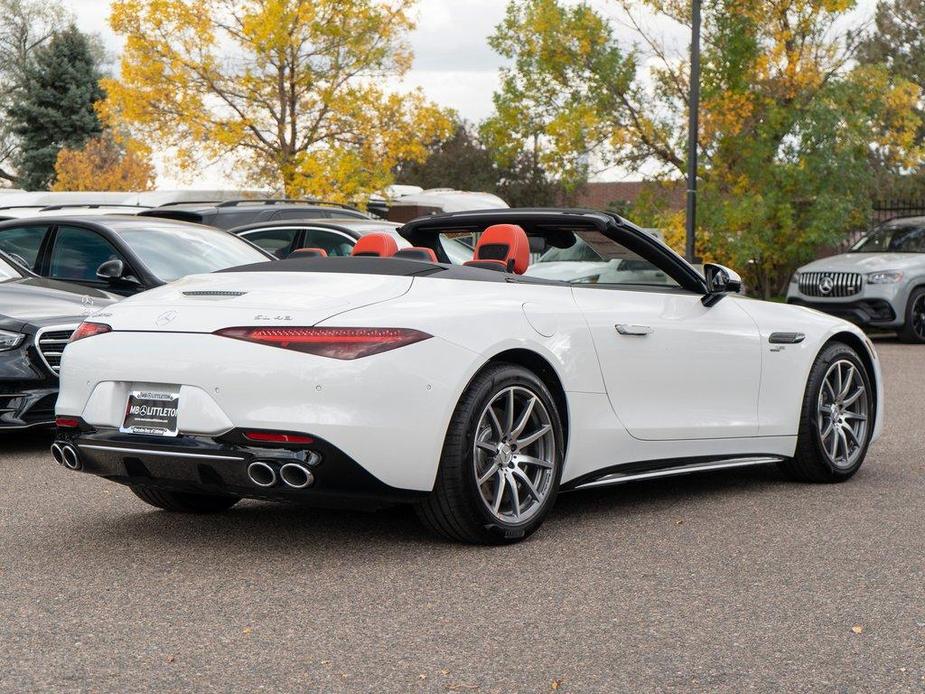 new 2023 Mercedes-Benz AMG SL 43 car, priced at $110,362