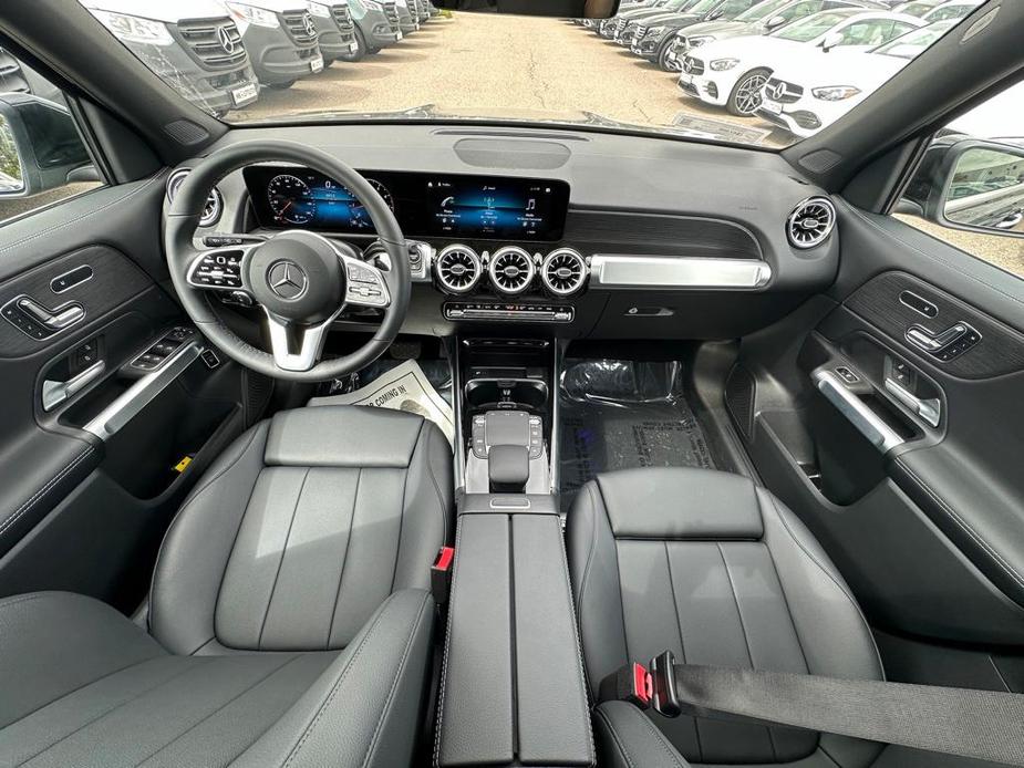 used 2023 Mercedes-Benz GLB 250 car, priced at $37,990
