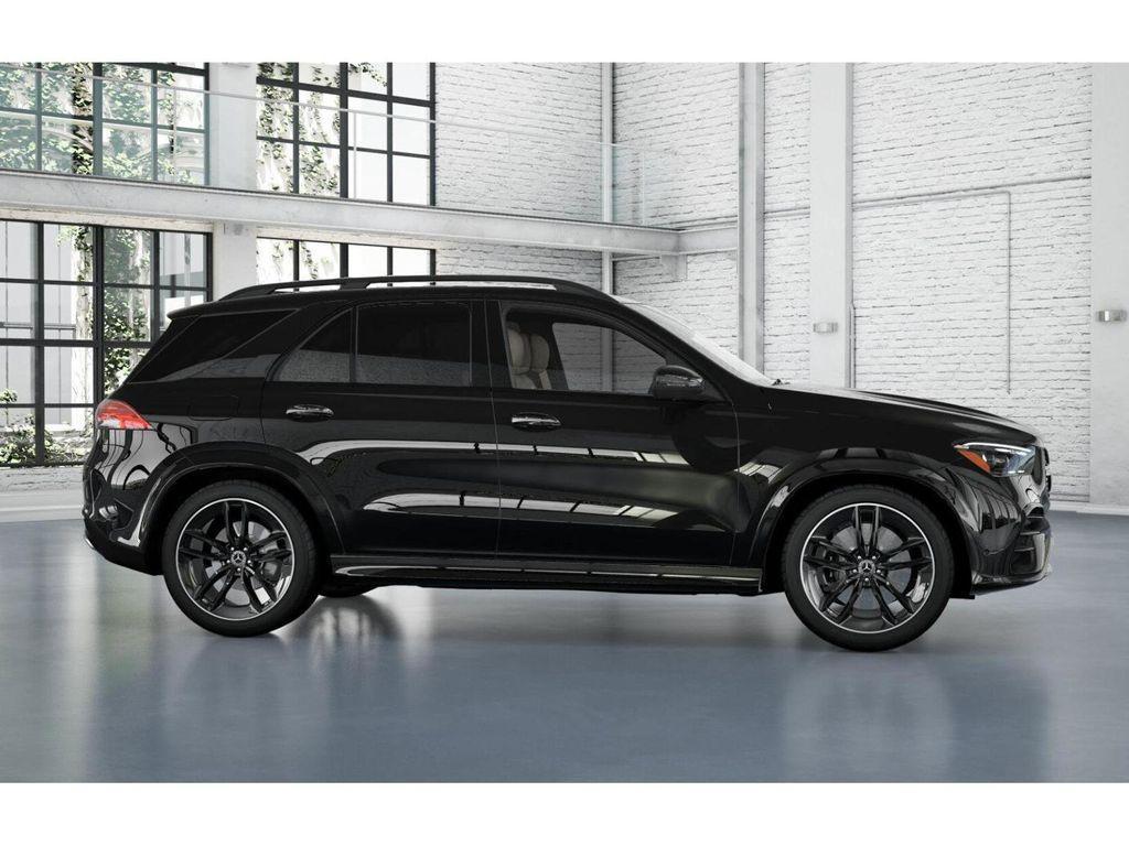 new 2025 Mercedes-Benz GLE 580 car, priced at $105,765