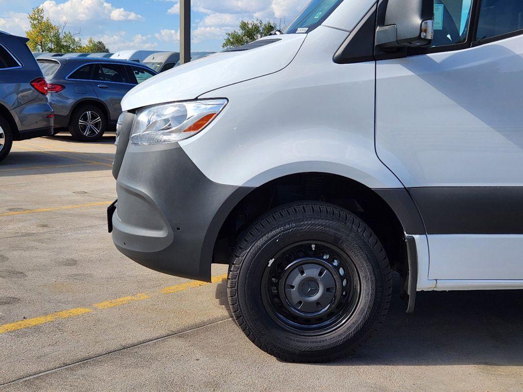 new 2024 Mercedes-Benz Sprinter 3500 car, priced at $68,748