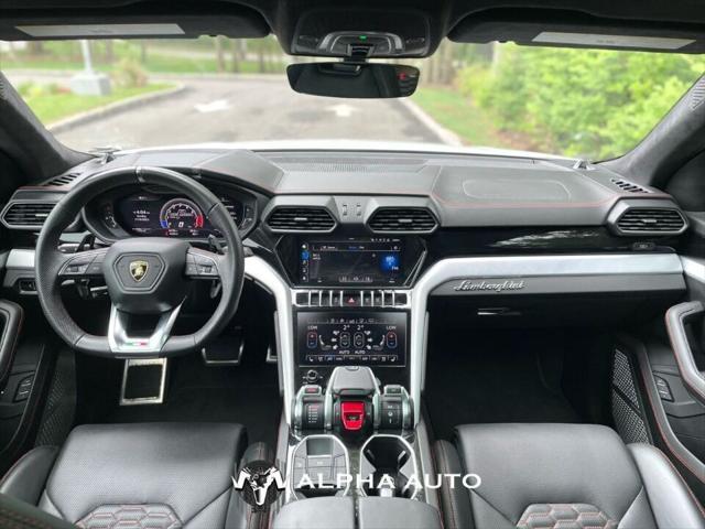 used 2020 Lamborghini Urus car, priced at $212,000