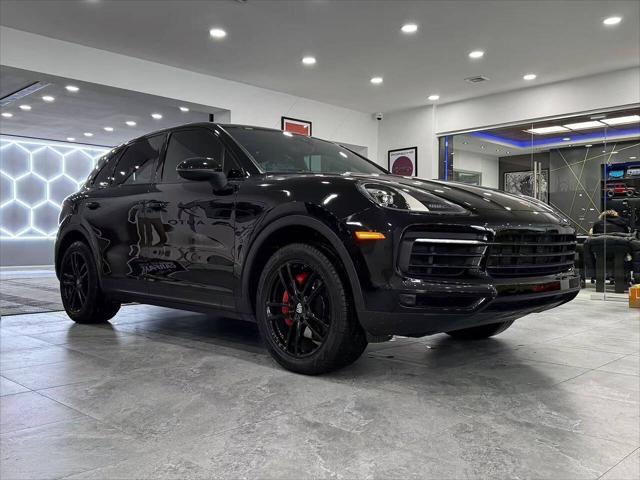 used 2019 Porsche Cayenne car, priced at $42,200