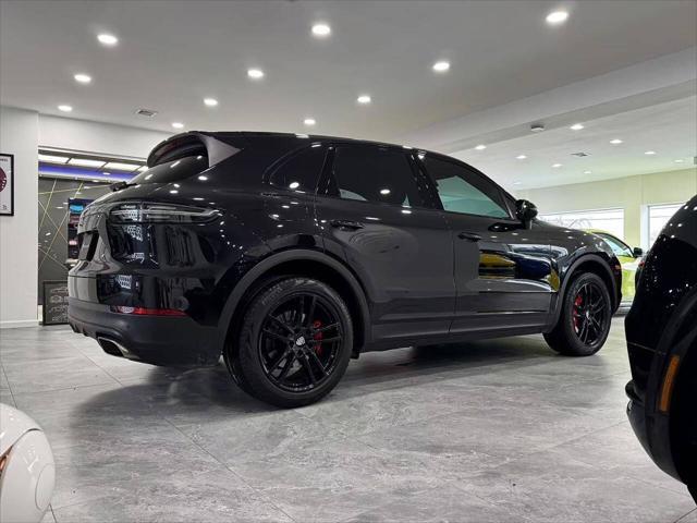 used 2019 Porsche Cayenne car, priced at $42,200