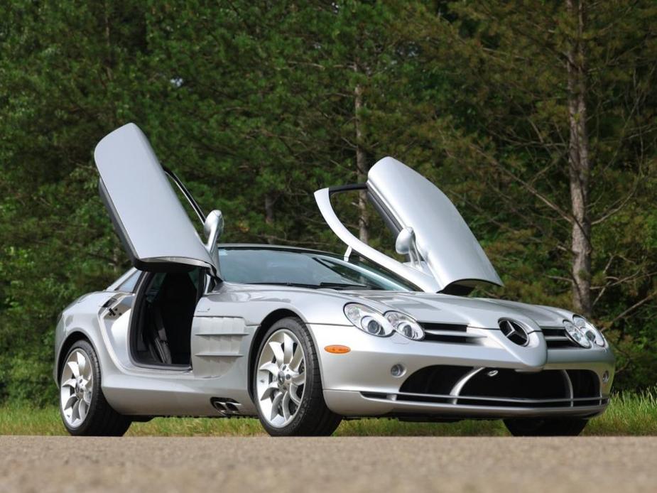 used 2005 Mercedes-Benz SLR McLaren car, priced at $320,000