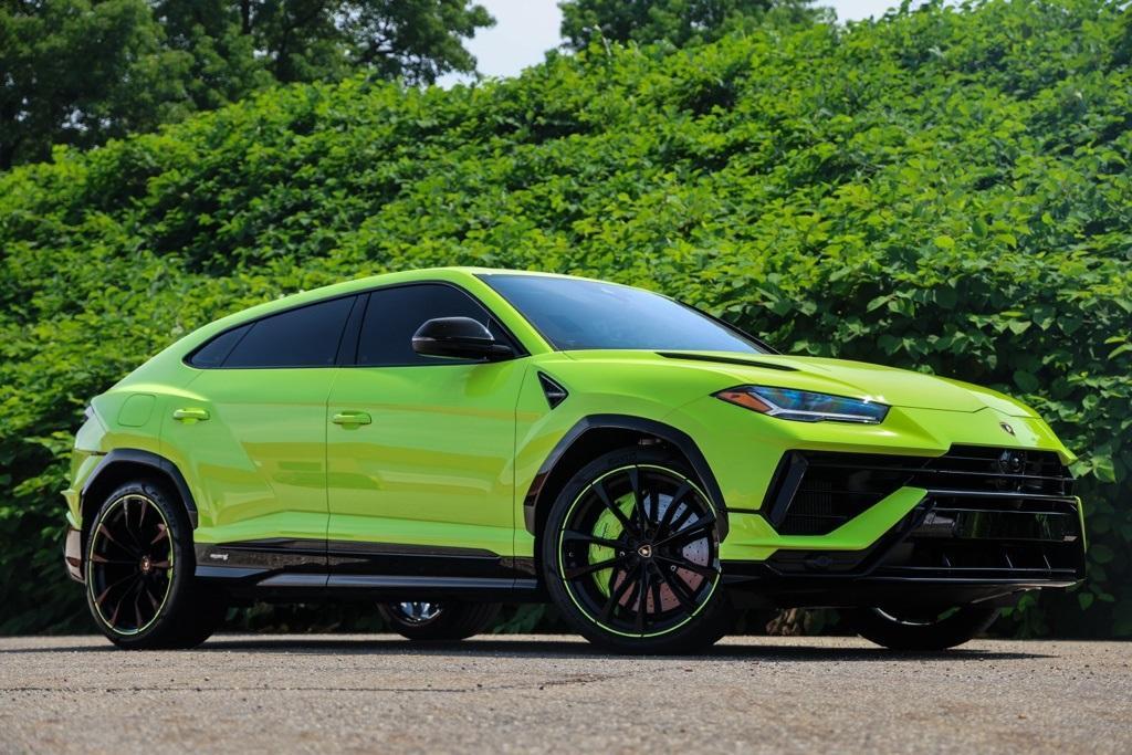 used 2024 Lamborghini Urus car, priced at $272,500