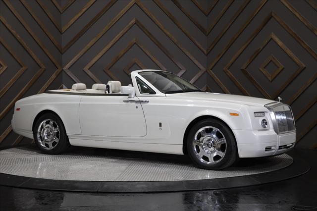 used 2009 Rolls-Royce Phantom Drophead Coupe car, priced at $175,000