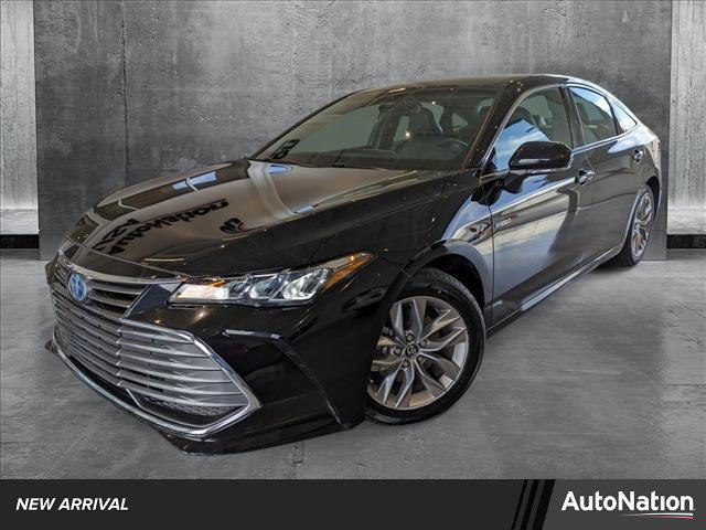 used 2019 Toyota Avalon Hybrid car, priced at $27,817