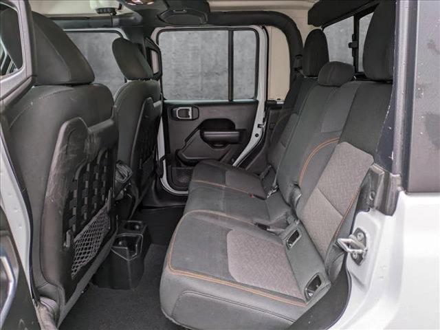 used 2022 Jeep Gladiator car, priced at $37,594