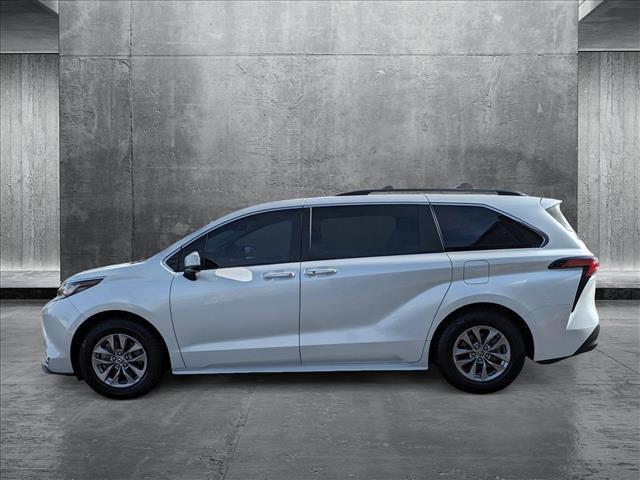 used 2022 Toyota Sienna car, priced at $32,747