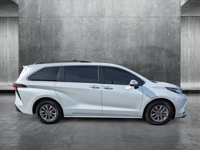 used 2022 Toyota Sienna car, priced at $32,747