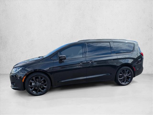 used 2019 Chrysler Pacifica car, priced at $16,493