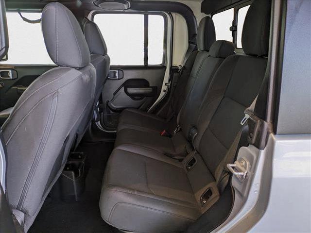 used 2022 Jeep Gladiator car, priced at $32,492