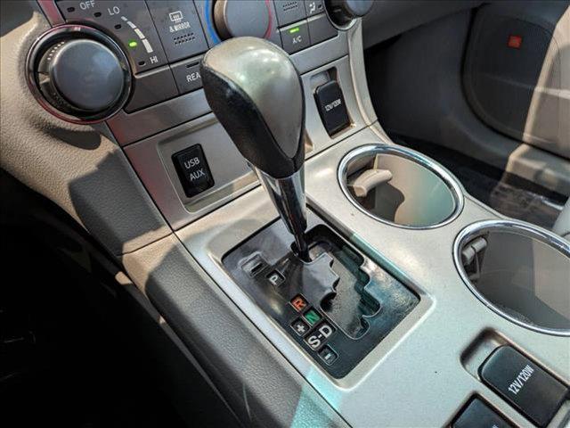 used 2011 Toyota Highlander car, priced at $13,995