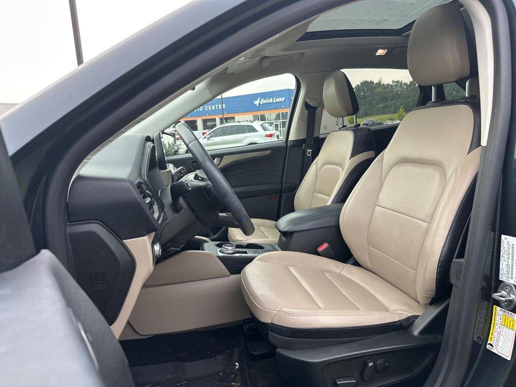 used 2022 Ford Escape car, priced at $25,000