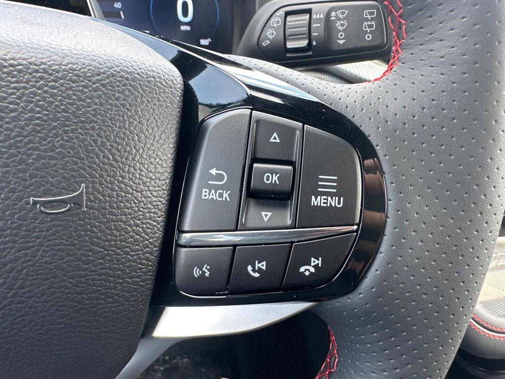new 2025 Ford Explorer car, priced at $48,715