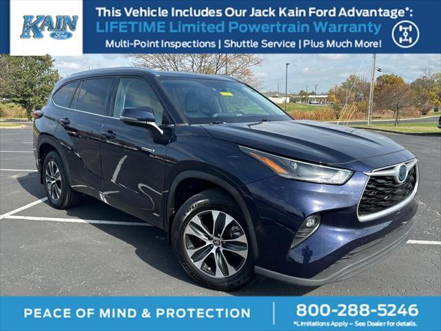 used 2021 Toyota Highlander Hybrid car, priced at $35,500