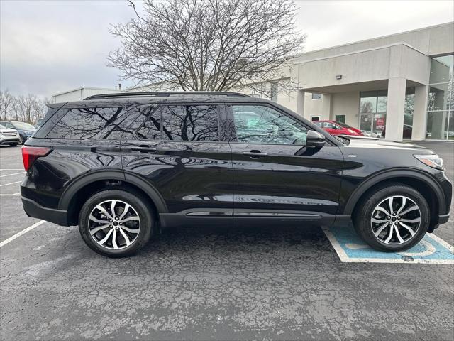 new 2025 Ford Explorer car, priced at $45,870