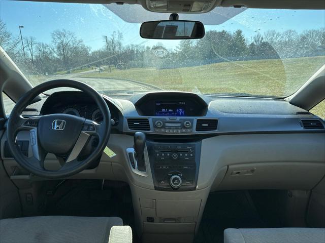 used 2013 Honda Odyssey car, priced at $4,000