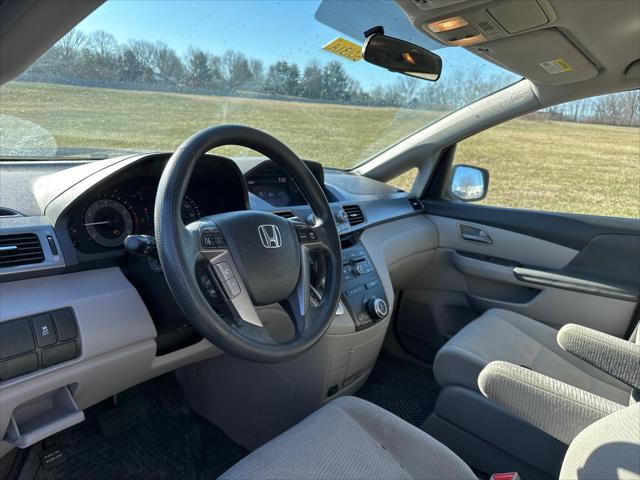 used 2013 Honda Odyssey car, priced at $4,000