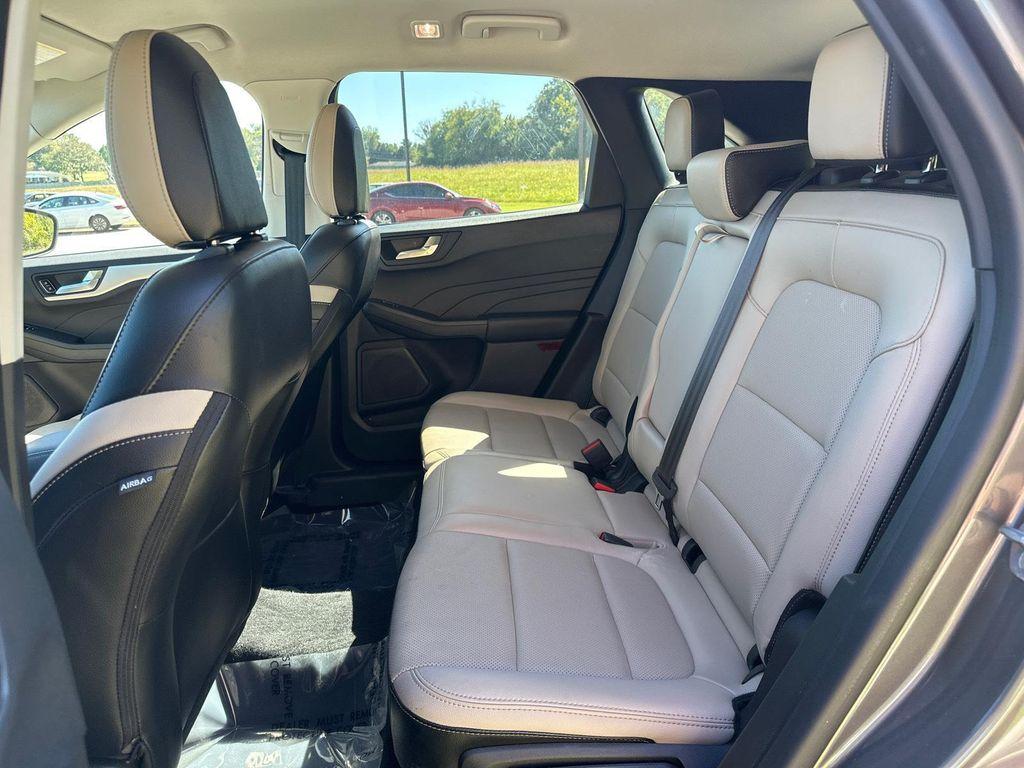 used 2022 Ford Escape car, priced at $21,000