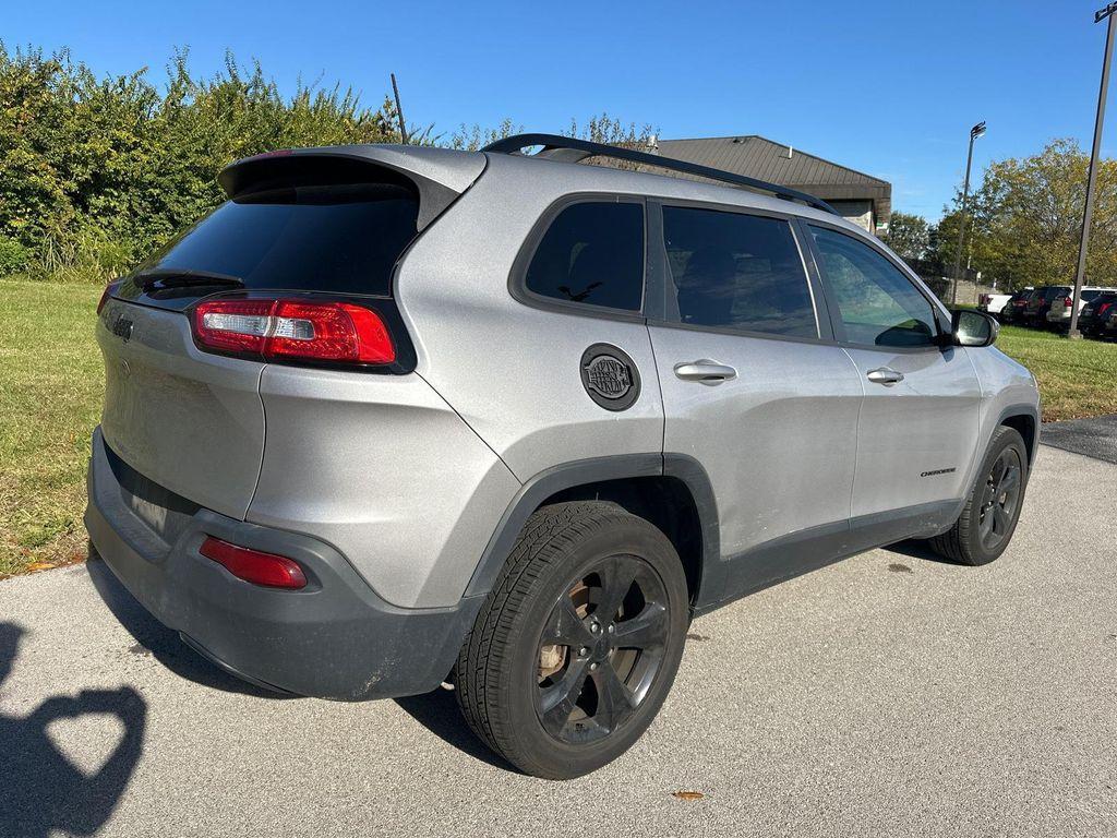 used 2018 Jeep Cherokee car, priced at $10,000