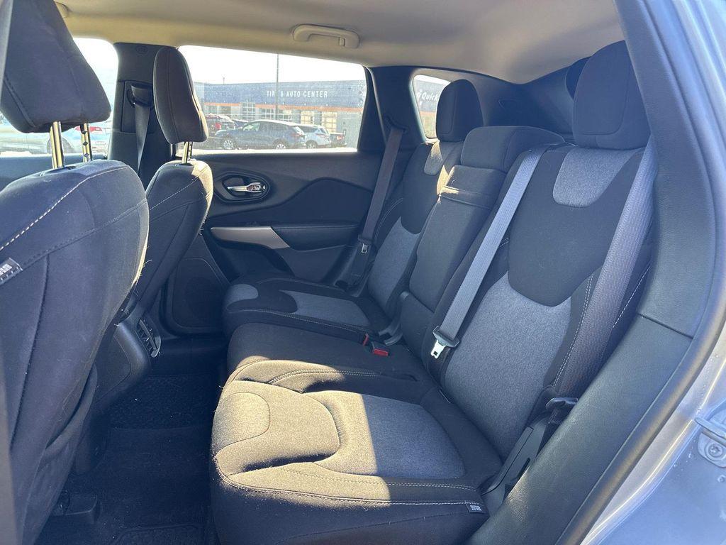 used 2018 Jeep Cherokee car, priced at $10,000