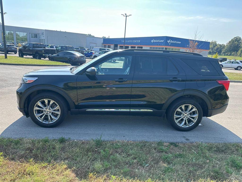 used 2023 Ford Explorer car, priced at $35,000