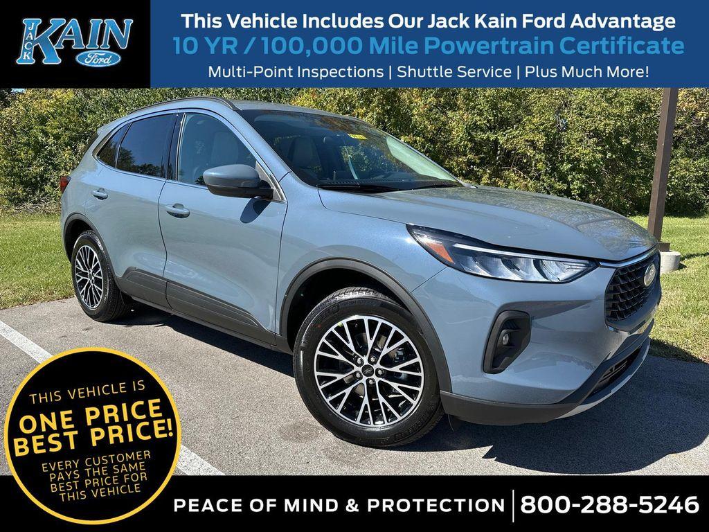new 2025 Ford Escape PHEV car, priced at $37,000