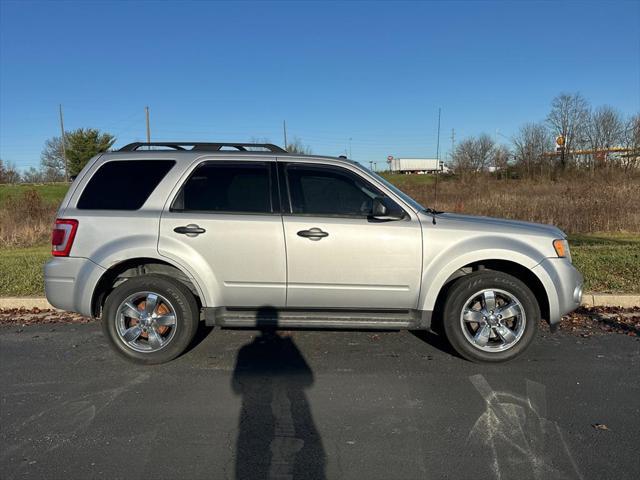 used 2010 Ford Escape car, priced at $5,000