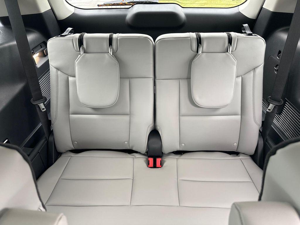 new 2025 Ford Explorer car, priced at $45,500