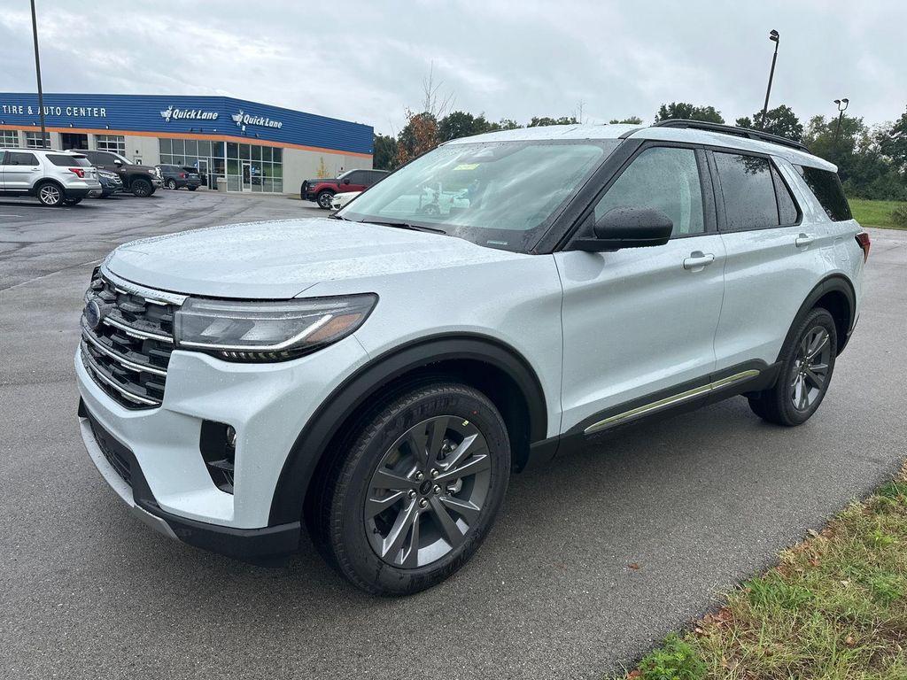 new 2025 Ford Explorer car, priced at $45,500