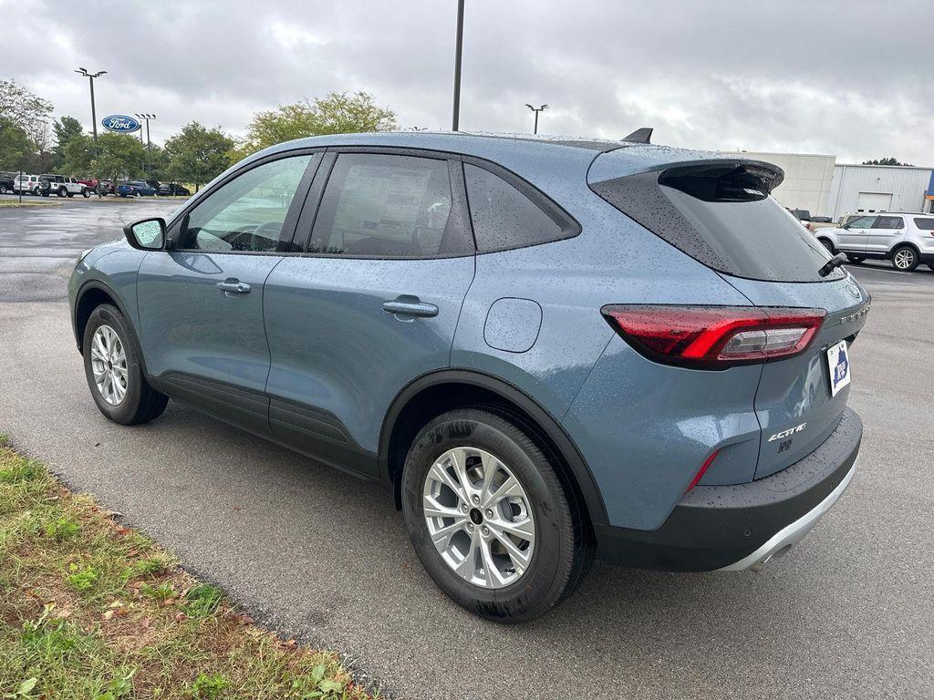 new 2025 Ford Escape car, priced at $35,700