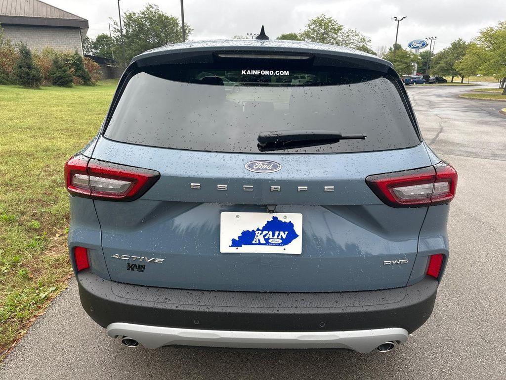 new 2025 Ford Escape car, priced at $35,700