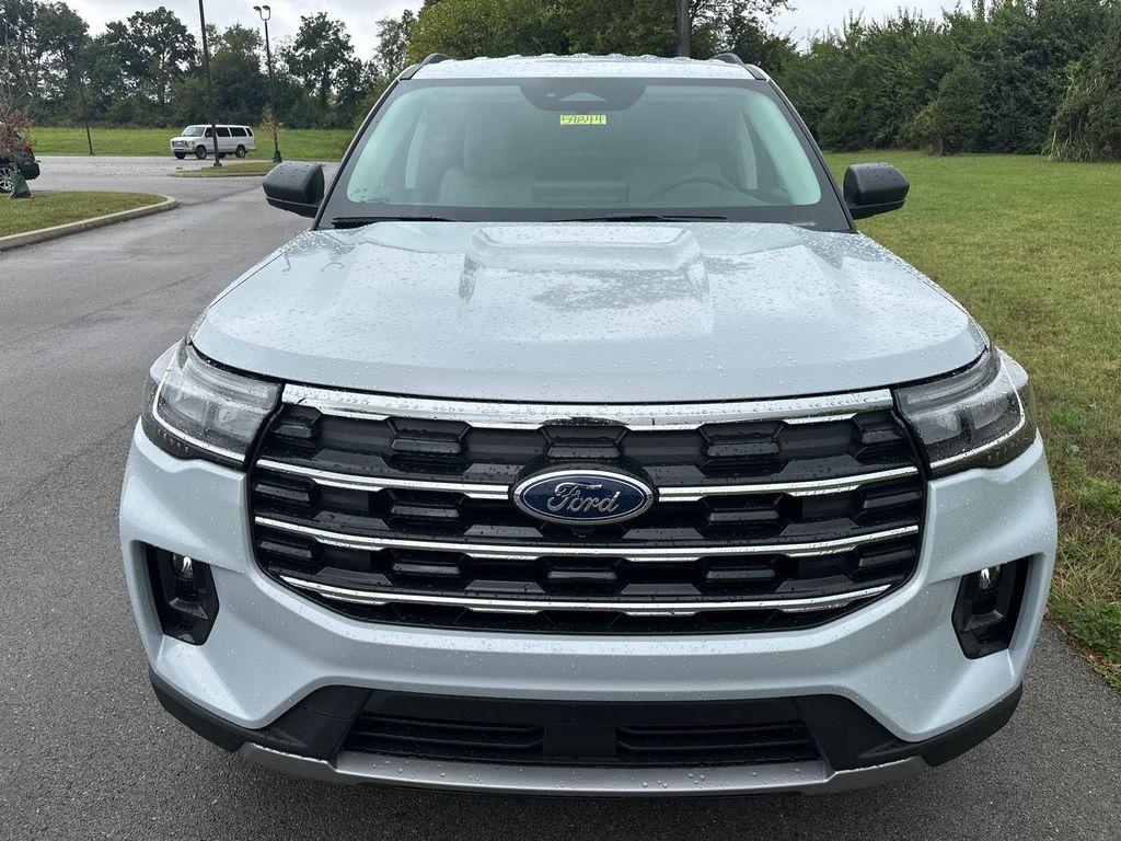 new 2025 Ford Explorer car, priced at $45,500