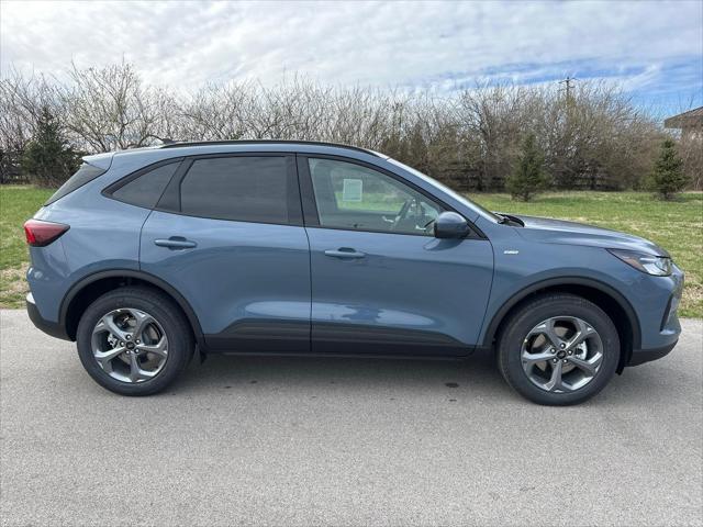 new 2025 Ford Escape car, priced at $33,300