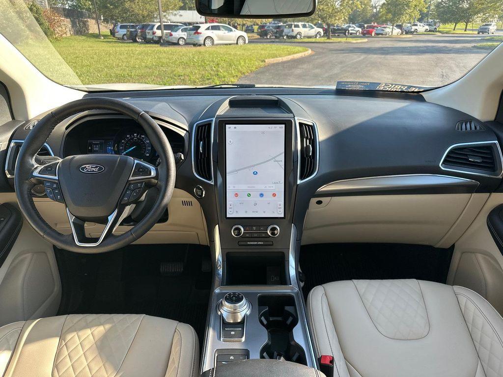 used 2024 Ford Edge car, priced at $29,000