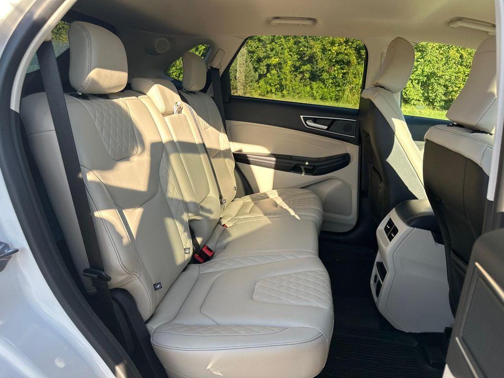 used 2024 Ford Edge car, priced at $29,000