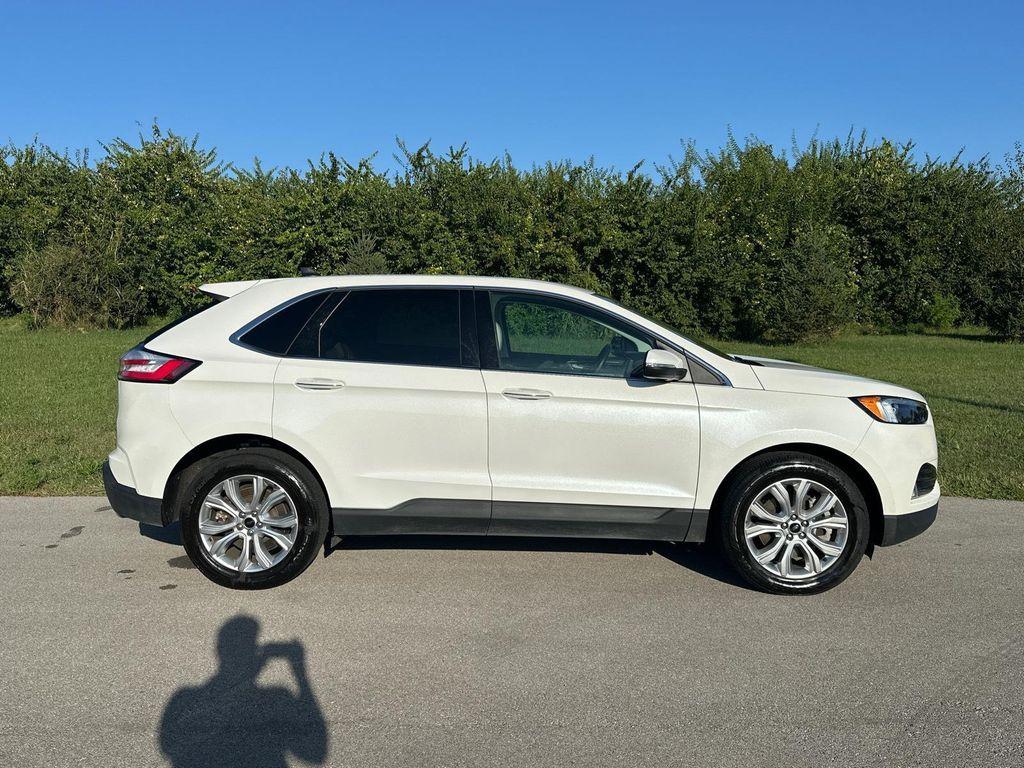 used 2024 Ford Edge car, priced at $29,000