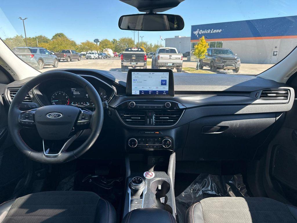 used 2022 Ford Escape car, priced at $23,000